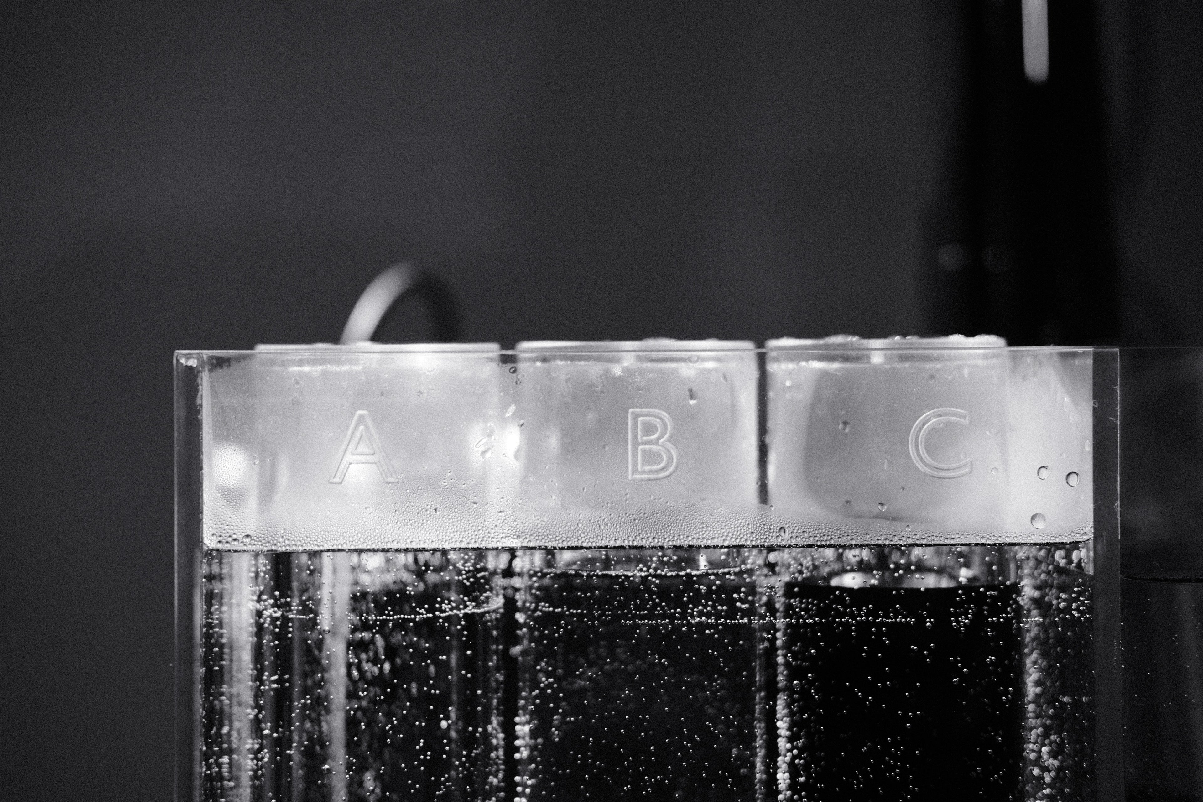 Fremkalling og scanning av film